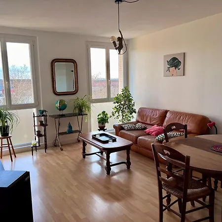 Port-aux-planches Apartment *
